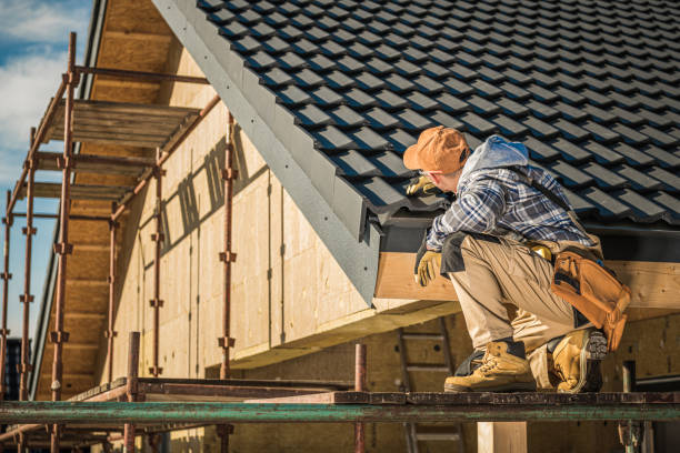 Best Roof Maintenance Services  in Simsbury Center, CT