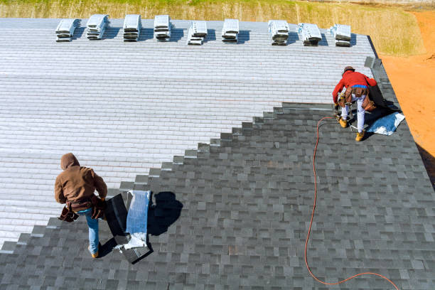 Quick and Trustworthy Emergency Roof Repair Services in Simsbury Center, CT